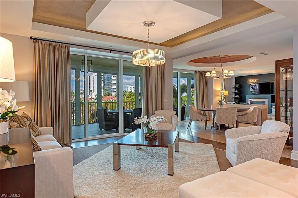 4501 Gulf Shore BLVD N # 404, Naples, FL 34103