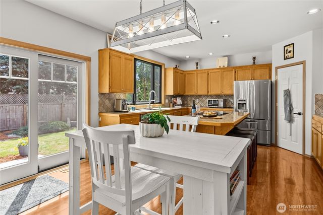 15902 65th Street Ct E, Sumner, WA 98390