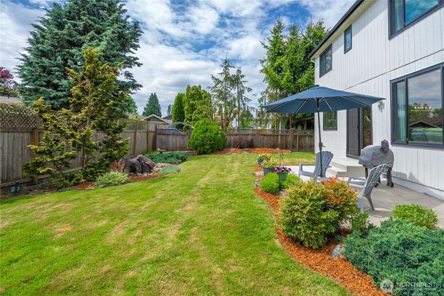 15902 65th Street Ct E, Sumner, WA 98390