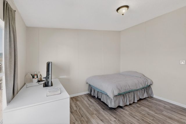 50 Calle Medio, Los Lunas, NM 87031