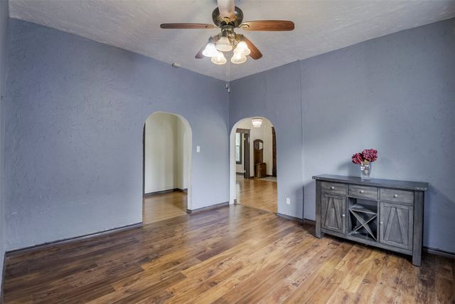 607 Williams Street, Waxahachie, TX 75165