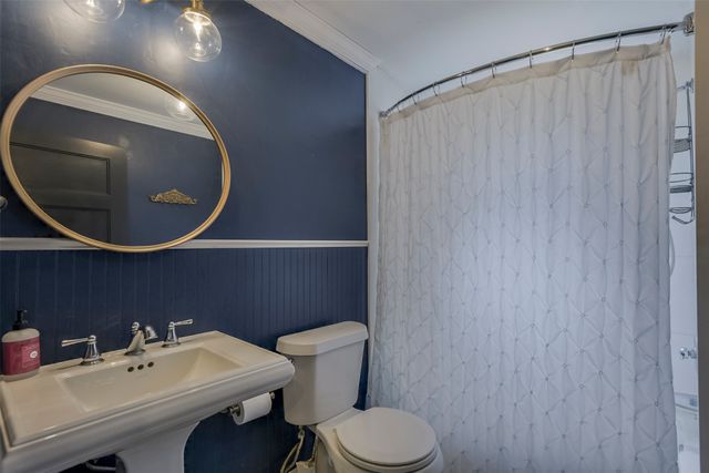 607 Williams Street, Waxahachie, TX 75165