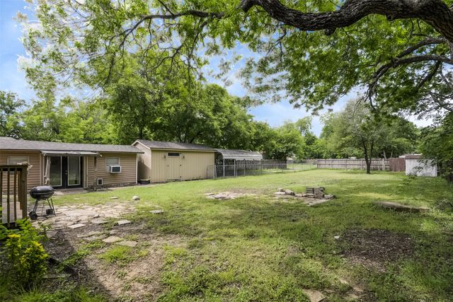 607 Williams Street, Waxahachie, TX 75165