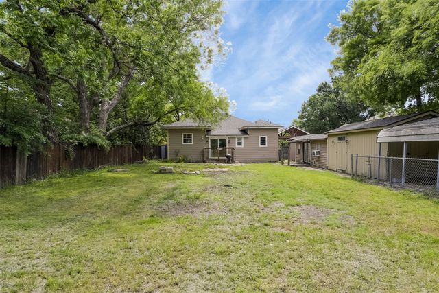607 Williams Street, Waxahachie, TX 75165