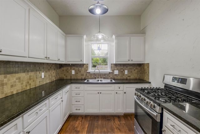 607 Williams Street, Waxahachie, TX 75165