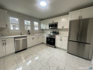 96 Angel Drive C, Waterbury, CT 06708