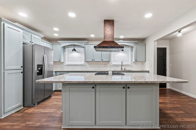 2106 Brenda Avenue, Tahlequah, OK 74464