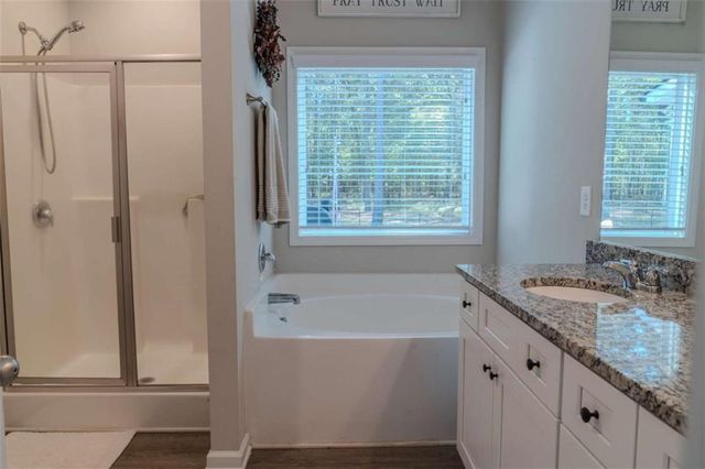 659 Park Pine Circle, Grantville, GA 30220