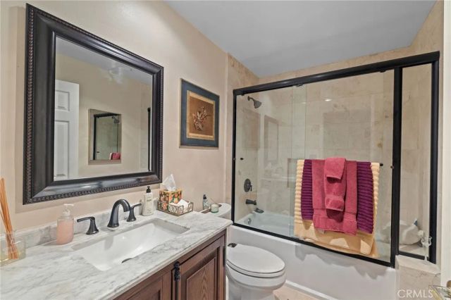 861 S Windsor Boulevard 105, Los Angeles, CA 90005