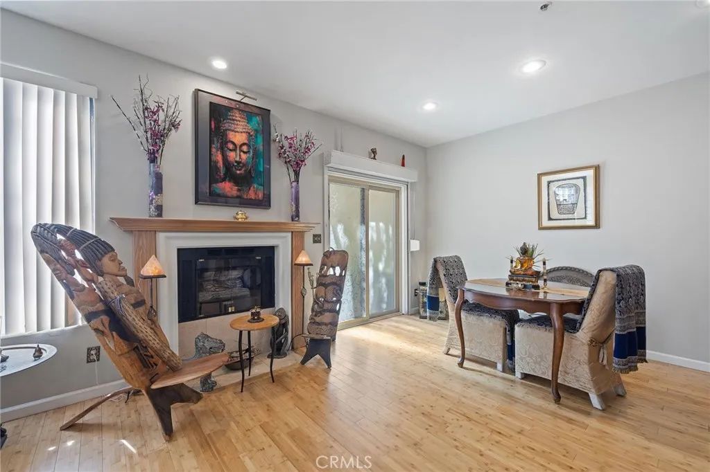 861 S Windsor Boulevard 105, Los Angeles, CA 90005