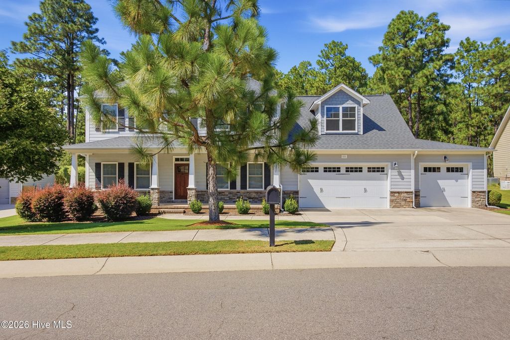 111 Broom Sedge Lane, Southern Pines, NC 28387