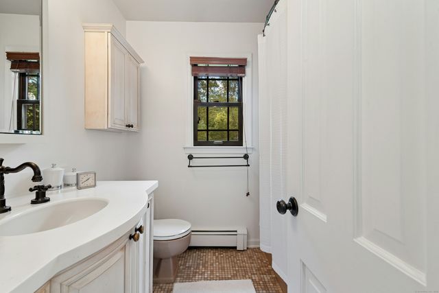 7 Morehouse Lane, Norwalk, CT 06850