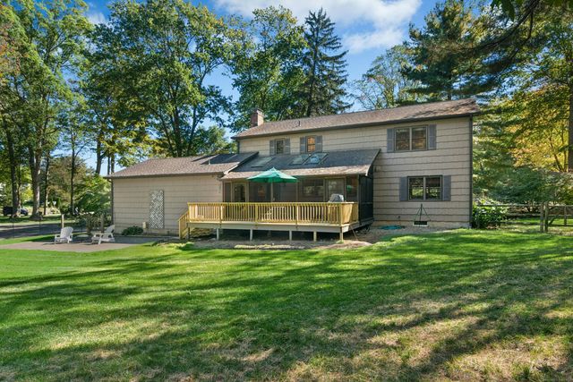 7 Morehouse Lane, Norwalk, CT 06850