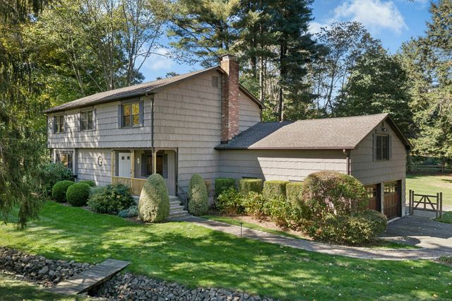 7 Morehouse Lane, Norwalk, CT 06850