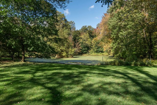 7 Morehouse Lane, Norwalk, CT 06850