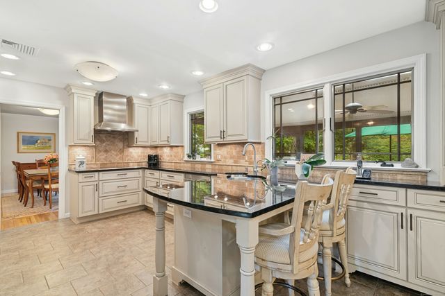 7 Morehouse Lane, Norwalk, CT 06850