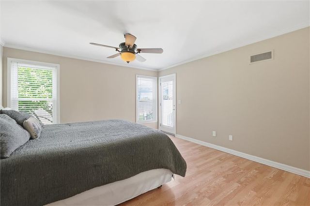 528 NE Bordner Drive, Lee's Summit, MO 64086