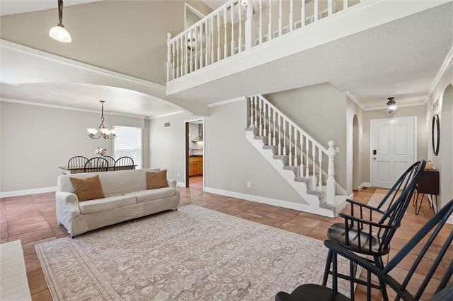 528 NE Bordner Drive, Lee's Summit, MO 64086