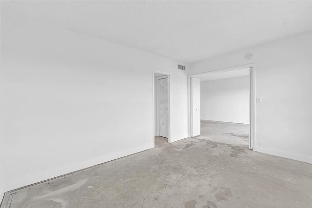 2950 N Palm Aire Drive 607, Pompano Beach, FL 33069