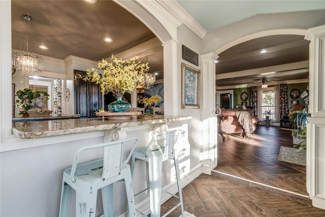 3808 S Manning Road, El Reno, OK 73036