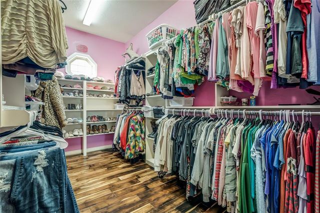 3808 S Manning Road, El Reno, OK 73036