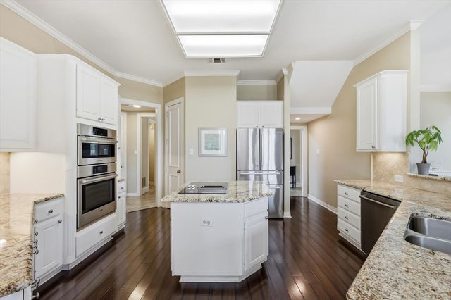 200 Wilshire Drive, Coppell, TX 75019