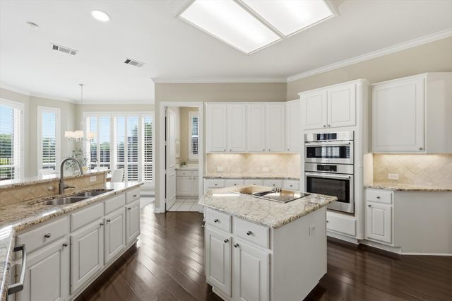 200 Wilshire Drive, Coppell, TX 75019