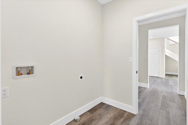 858 E Richmond Way, Nixa, MO 65714