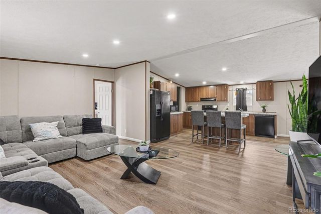 7701 Brighton Boulevard, Commerce City, CO 80022