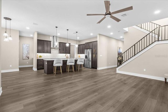 213 W GIDDENS AVENUE, Tampa, FL 33603