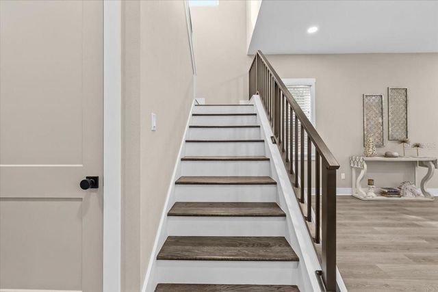 213 W GIDDENS AVENUE, Tampa, FL 33603