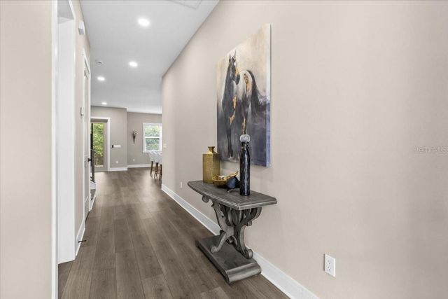 213 W GIDDENS AVENUE, Tampa, FL 33603