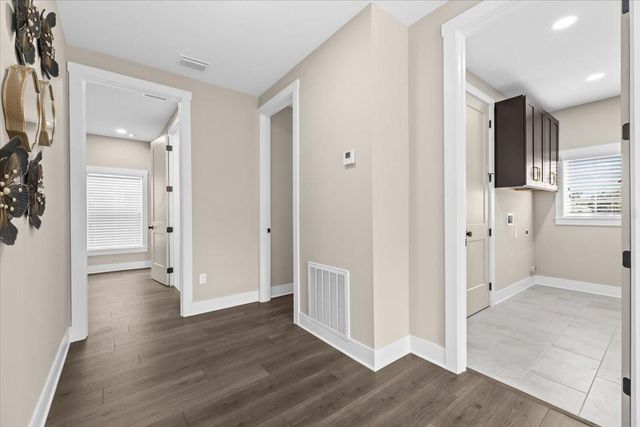 213 W GIDDENS AVENUE, Tampa, FL 33603