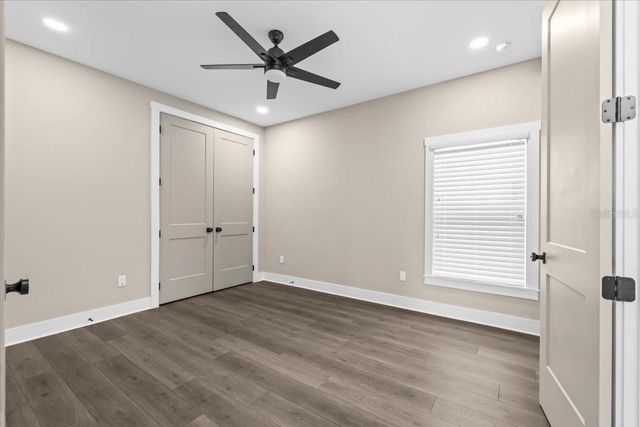 213 W GIDDENS AVENUE, Tampa, FL 33603