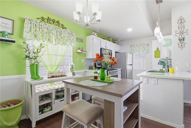 3125 North Buffalo Drive 2114, Las Vegas, NV 89128