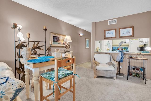 6265 SUN BOULEVARD 107, St Petersburg, FL 33715