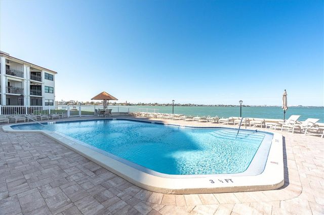 6265 SUN BOULEVARD 107, St Petersburg, FL 33715