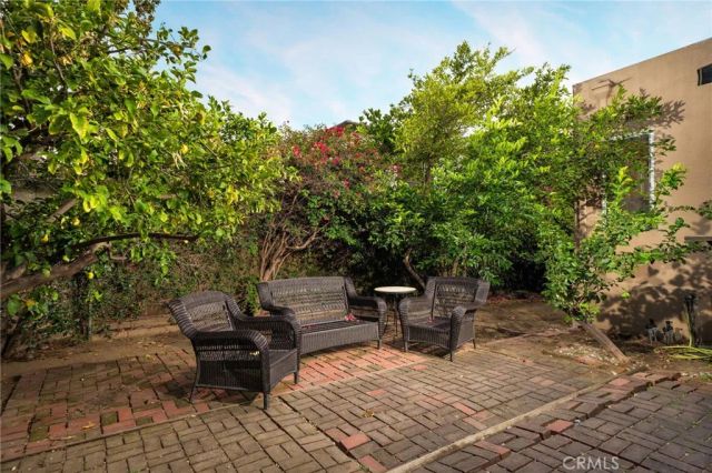 1150 N Indian Hill Boulevard, Claremont, CA 91711