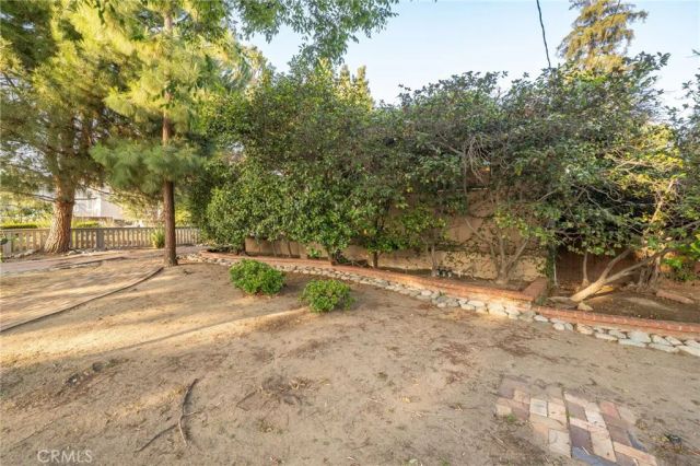 1150 N Indian Hill Boulevard, Claremont, CA 91711