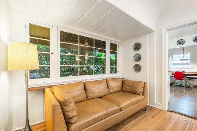 1150 N Indian Hill Boulevard, Claremont, CA 91711