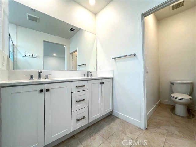 1645 W Lincoln Avenue 101, Anaheim, CA 92801