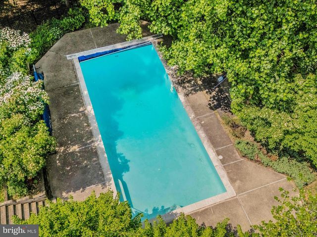 608 SILVERSTONE CT, Silver Spring, MD 20905