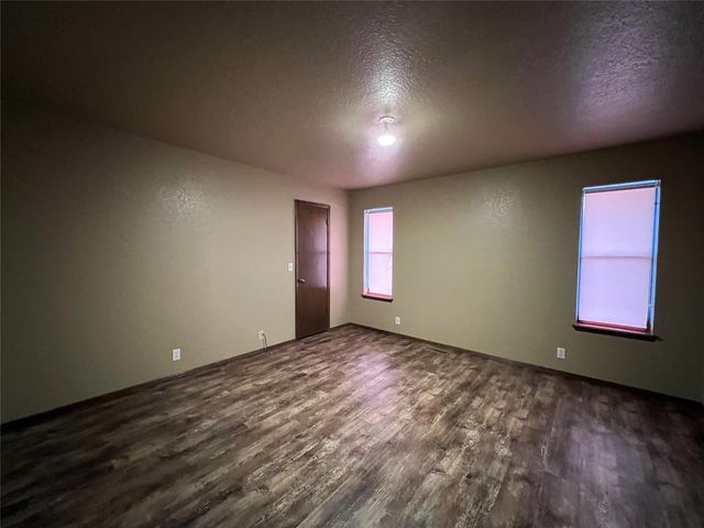 6505 NW 94th Street, Oklahoma City, OK 73162