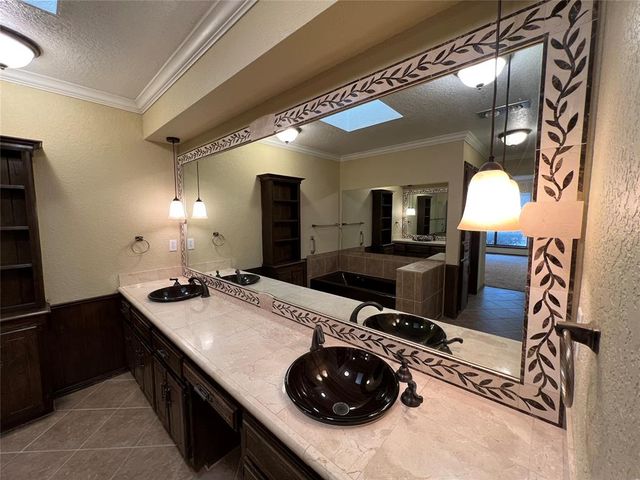 6505 NW 94th Street, Oklahoma City, OK 73162