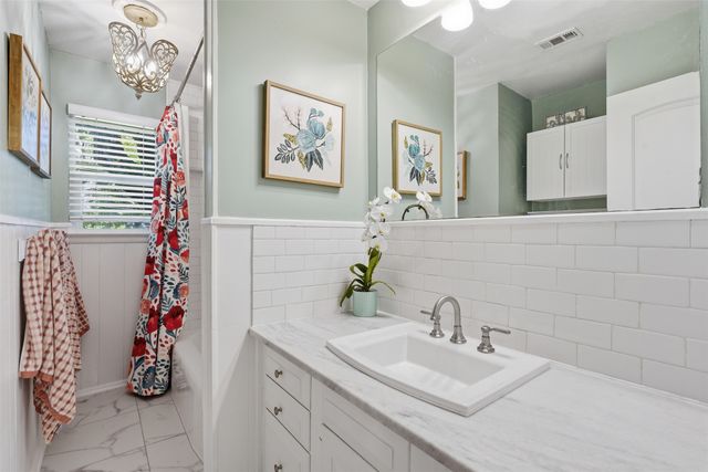 7017 Culver Avenue, Fort Worth, TX 76116