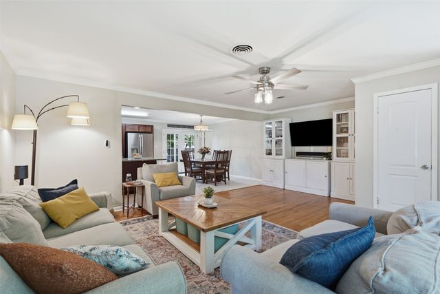 7017 Culver Avenue, Fort Worth, TX 76116