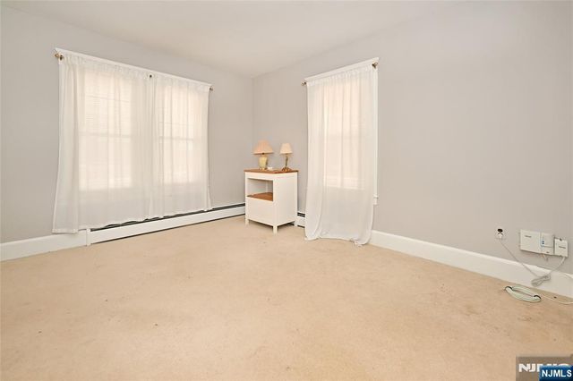264 Morse Avenue, Wyckoff, NJ 07481