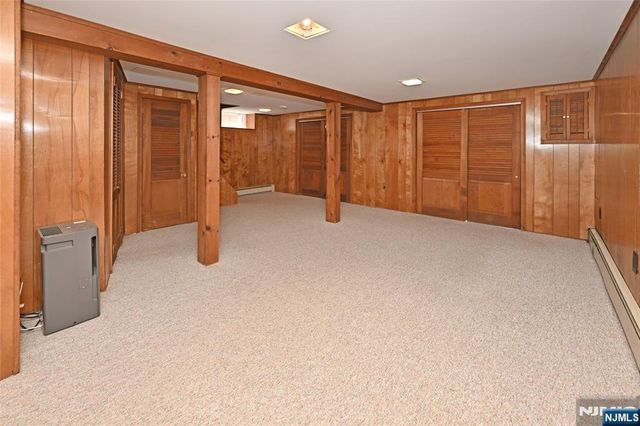264 Morse Avenue, Wyckoff, NJ 07481