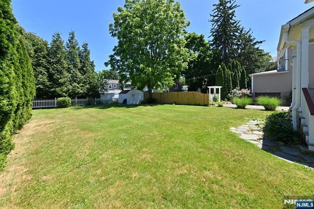 264 Morse Avenue, Wyckoff, NJ 07481