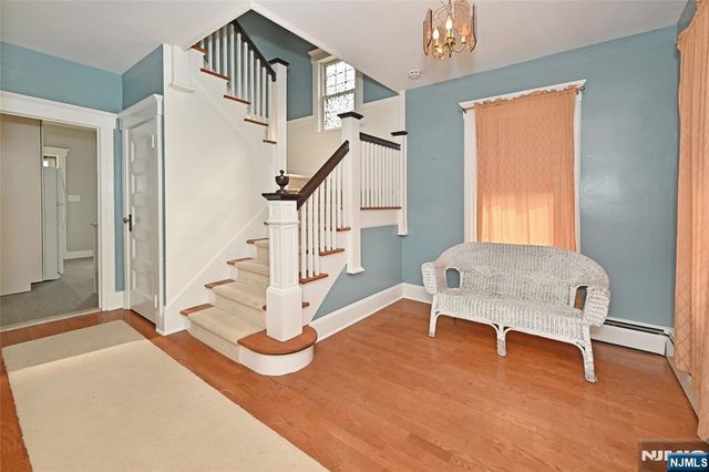 264 Morse Avenue, Wyckoff, NJ 07481